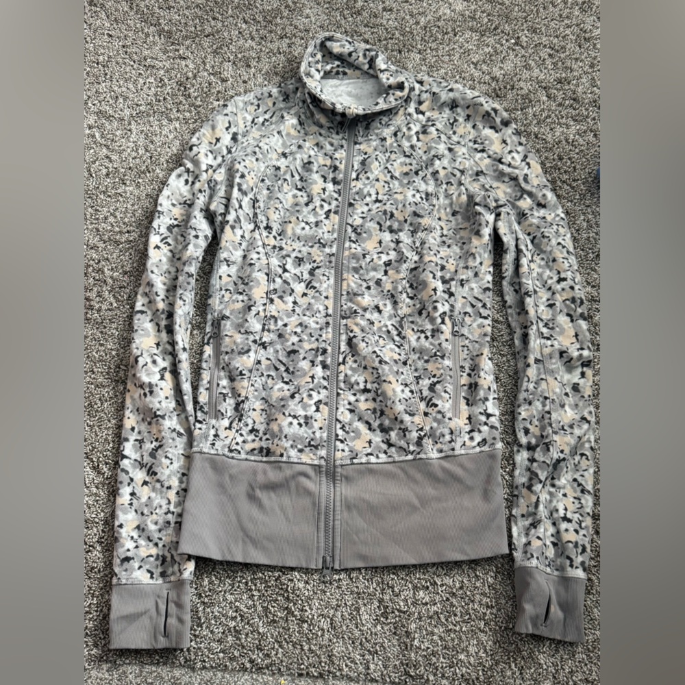 lululemon athletica Gray Define Jacket